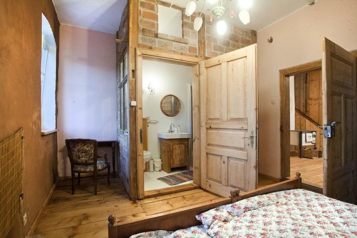 Вилла Gosciniec Kaszarnia Kamienne Mirsk Экстерьер фото